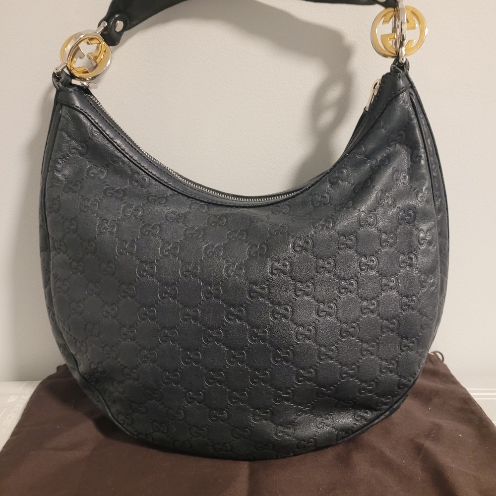 Authentic Gucci Leather Shoulder Bag